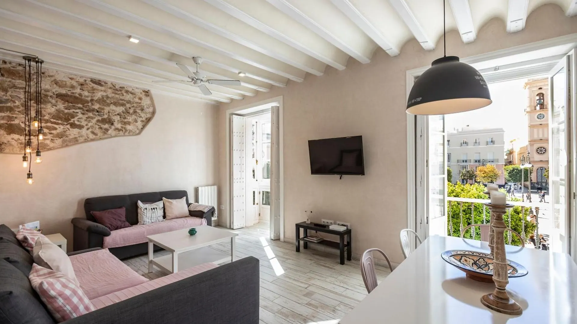 加的斯Plaza San Antonio, Casa Bugambilla公寓