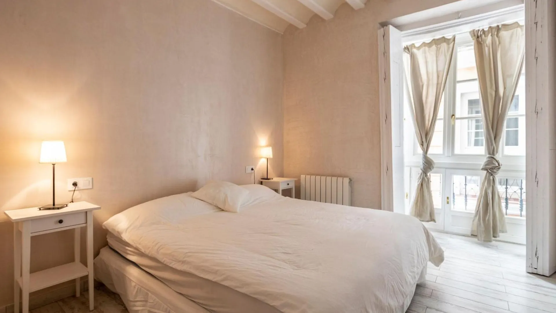Plaza San Antonio, Casa Bugambilla Apartment Cadiz 0*,  Spain